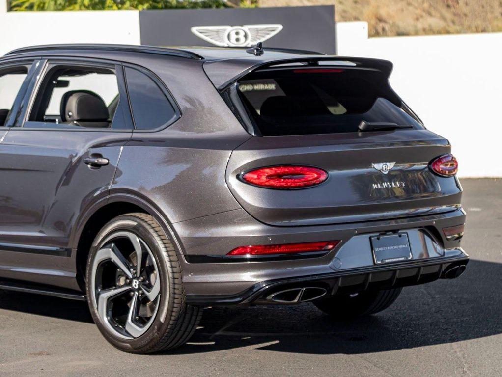 used 2022 Bentley Bentayga car, priced at $142,990