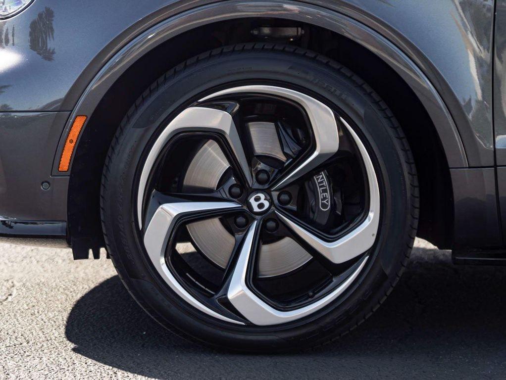 used 2022 Bentley Bentayga car, priced at $142,990
