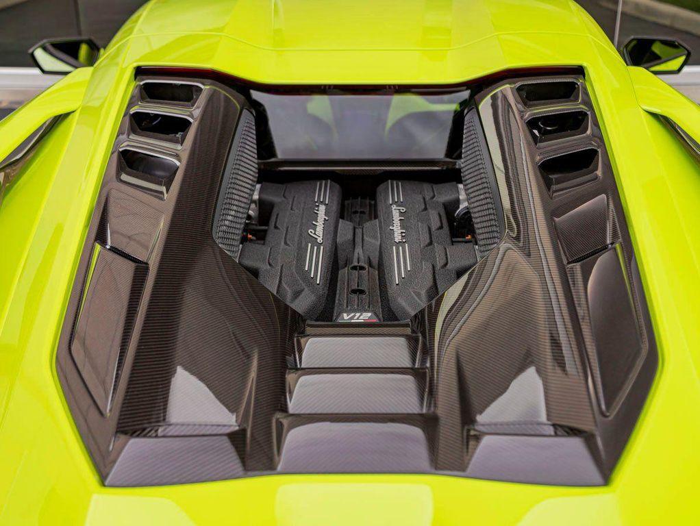 used 2025 Lamborghini Revuelto car, priced at $709,990