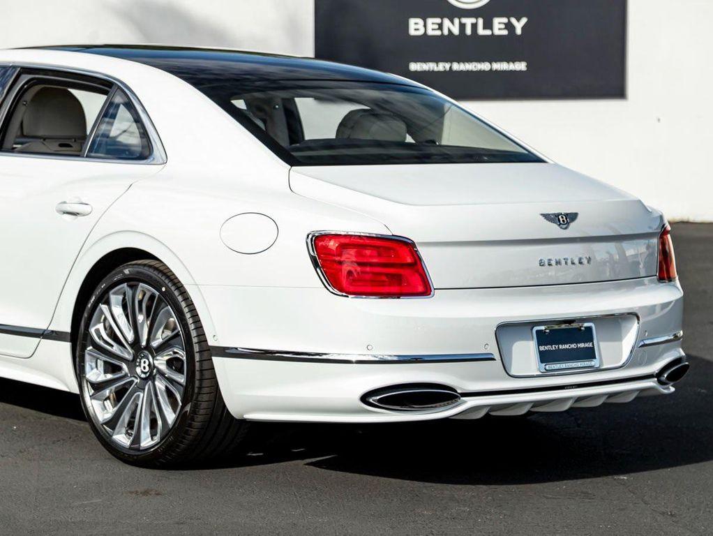 new 2026 Bentley Flying Spur car, priced at $379,075