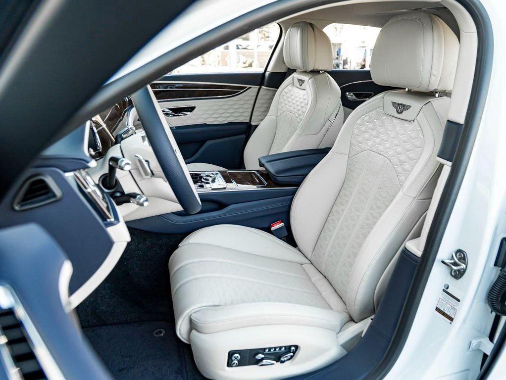 new 2026 Bentley Flying Spur car, priced at $379,075