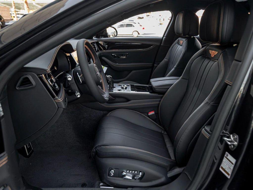 new 2025 Bentley Flying Spur car, priced at $325,415