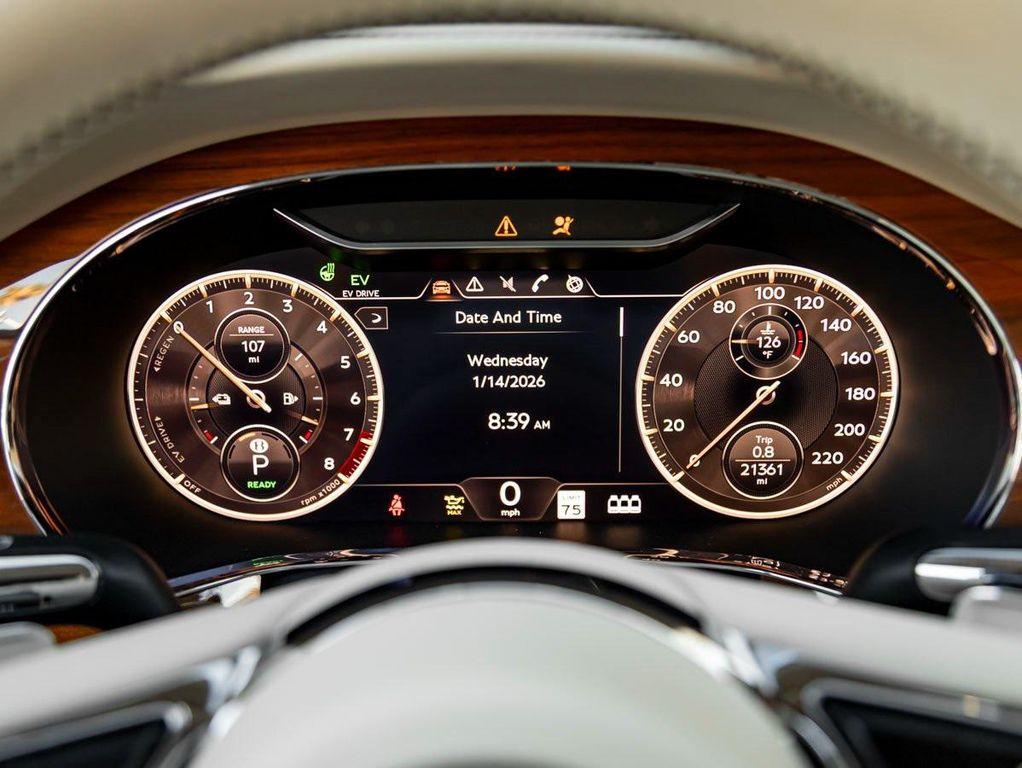 used 2022 Bentley Flying Spur Hybrid car, priced at $139,990