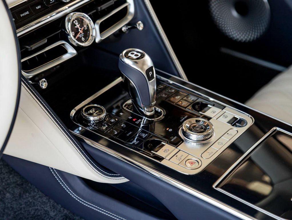 new 2026 Bentley Flying Spur car, priced at $343,870