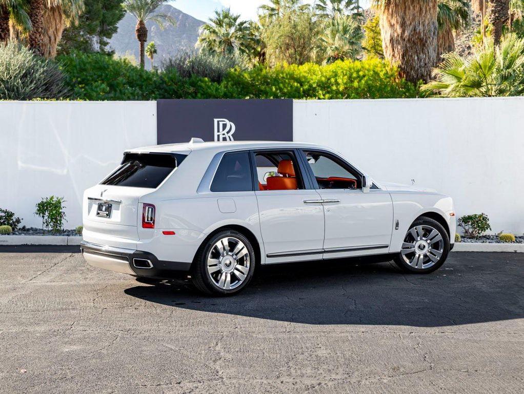 used 2022 Rolls-Royce Cullinan car, priced at $314,990