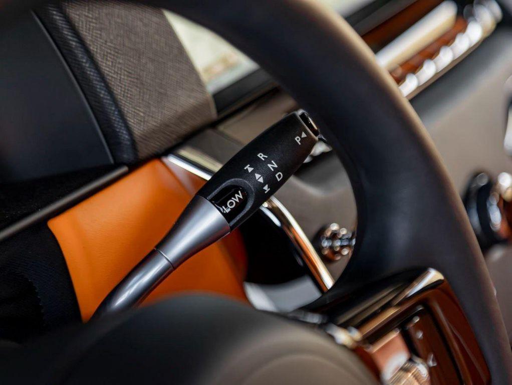 used 2022 Rolls-Royce Cullinan car, priced at $314,990