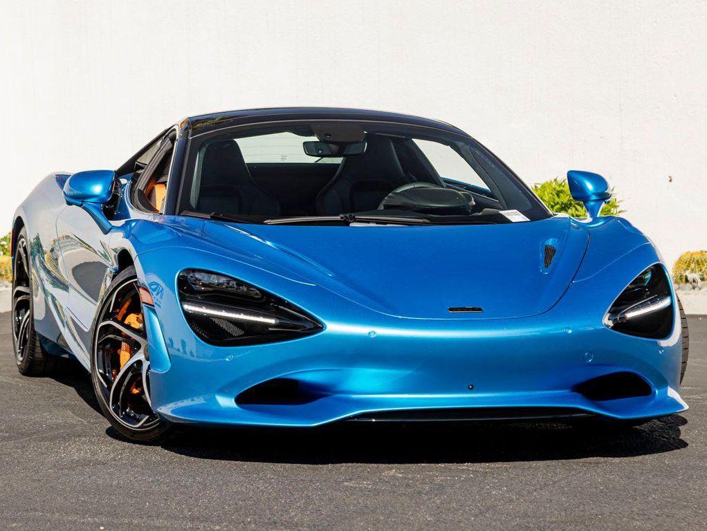 new 2027 McLaren 750S car, priced at $454,160