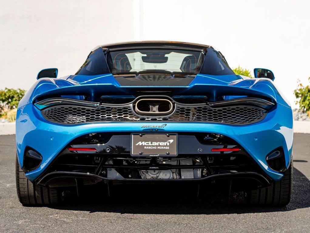 new 2027 McLaren 750S car, priced at $454,160