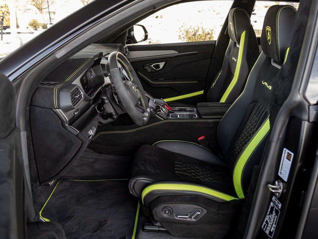 used 2023 Lamborghini Urus car, priced at $293,990