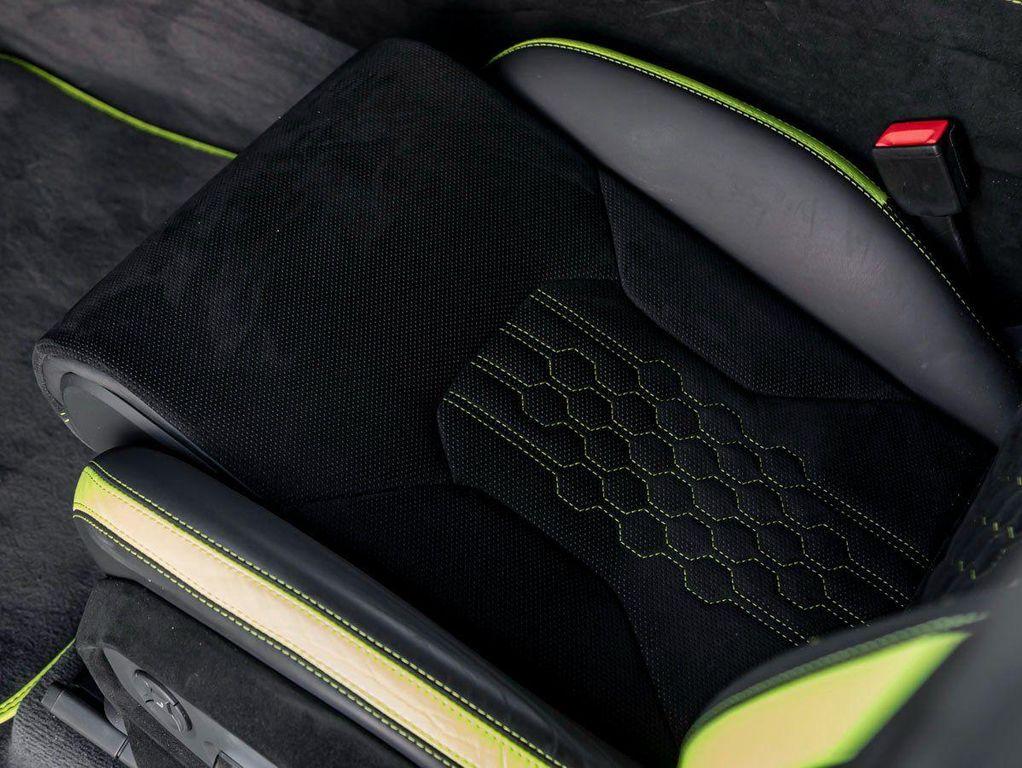 used 2023 Lamborghini Urus car, priced at $293,990