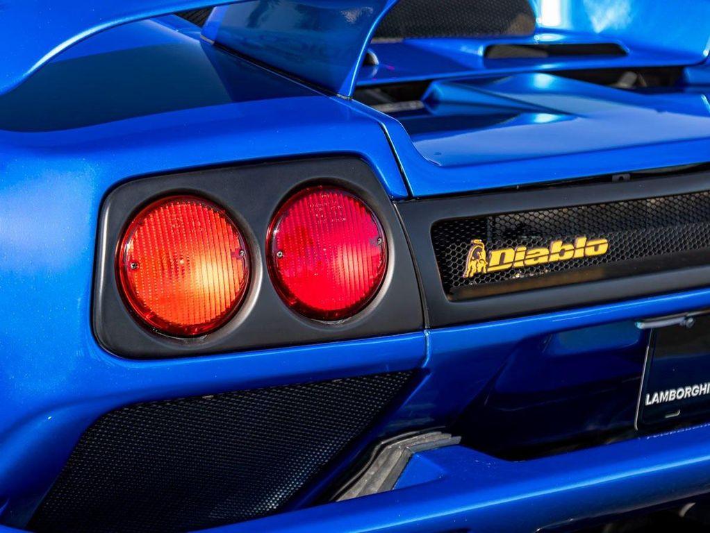 used 1998 Lamborghini Diablo car, priced at $639,990