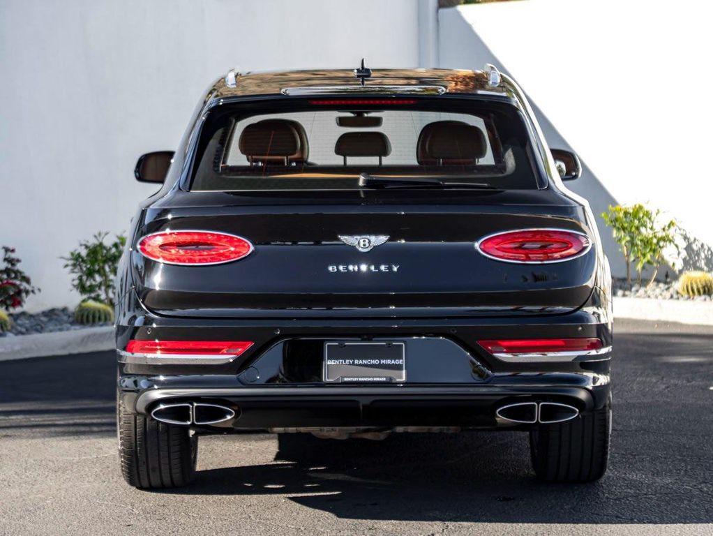 used 2022 Bentley Bentayga car, priced at $134,990
