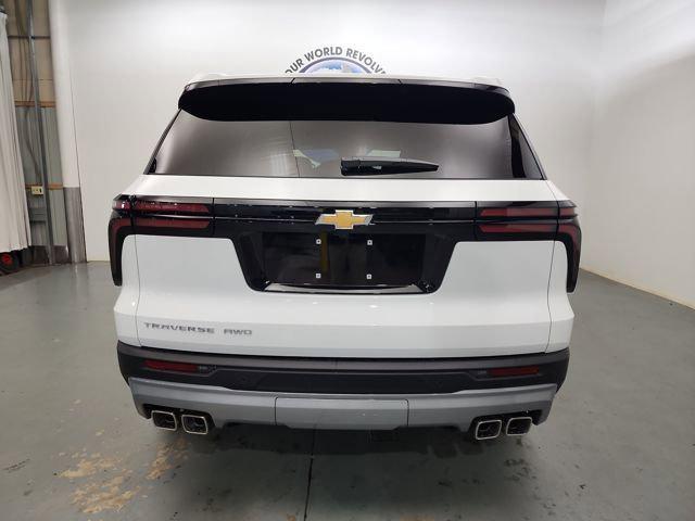 new 2026 Chevrolet Traverse car, priced at $44,053