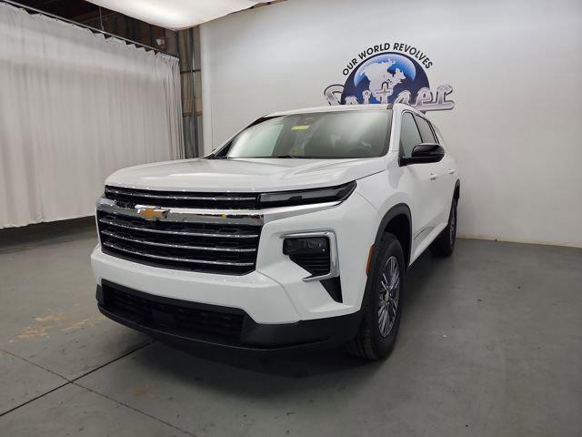 new 2026 Chevrolet Traverse car, priced at $44,053