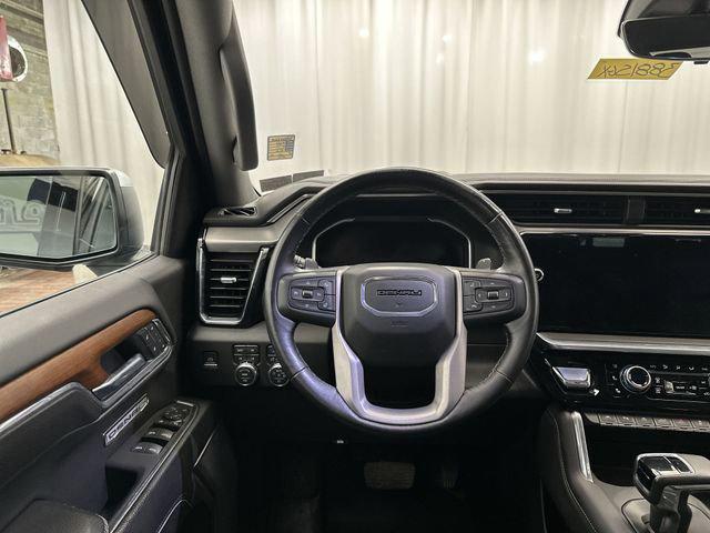 used 2022 GMC Sierra 1500 car, priced at $43,740