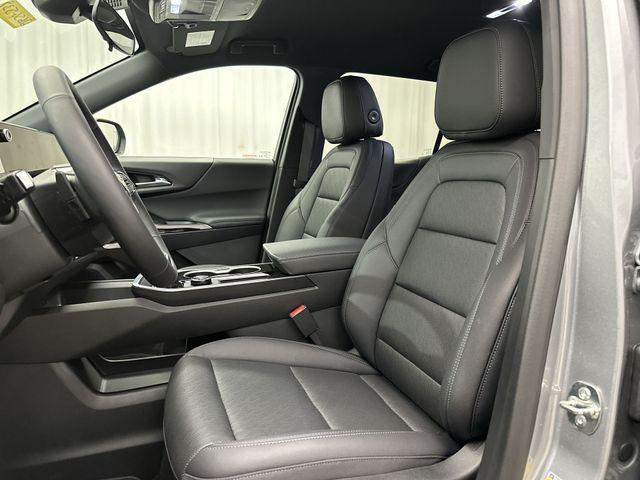 new 2026 Chevrolet Equinox car, priced at $35,170