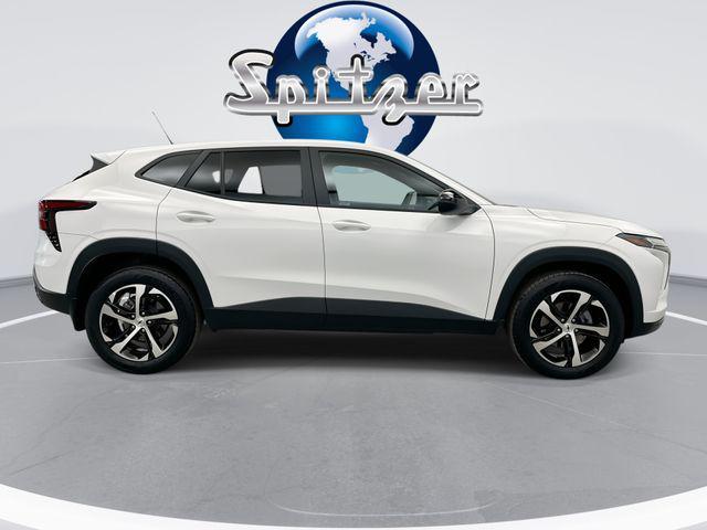 used 2024 Chevrolet Trax car, priced at $22,390