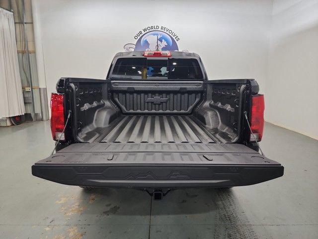 new 2026 Chevrolet Colorado car, priced at $44,299