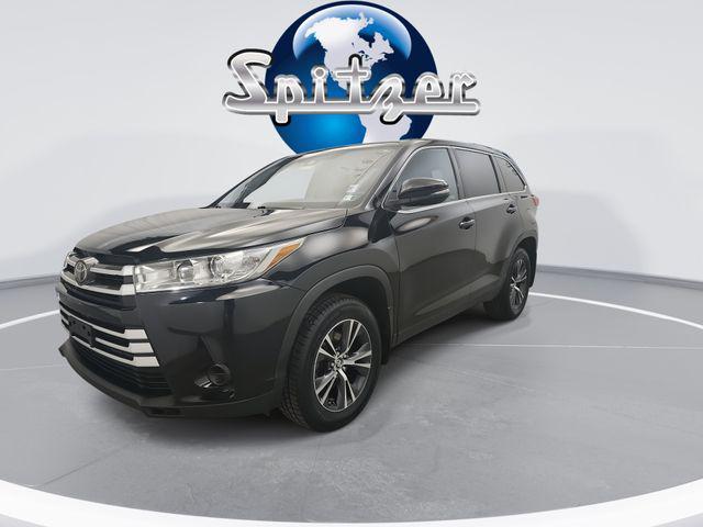 used 2019 Toyota Highlander car, priced at $18,790
