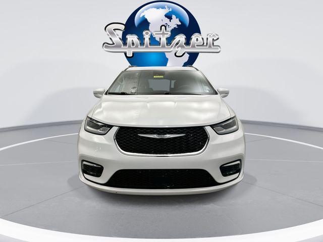 used 2022 Chrysler Pacifica car, priced at $23,290
