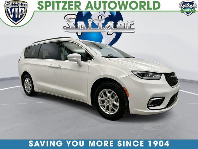 used 2022 Chrysler Pacifica car, priced at $23,290