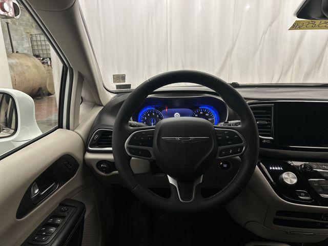 used 2022 Chrysler Pacifica car, priced at $23,290