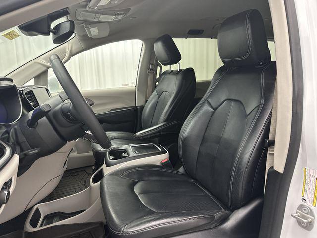 used 2022 Chrysler Pacifica car, priced at $23,290