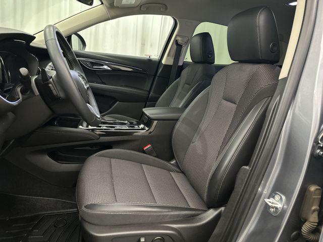 used 2021 Buick Envision car, priced at $22,190