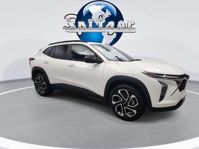 new 2026 Chevrolet Trax car, priced at $27,301