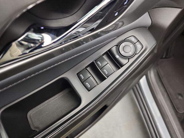 used 2021 Chevrolet Traverse car, priced at $24,890