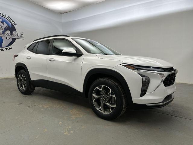 used 2024 Chevrolet Trax car, priced at $20,550