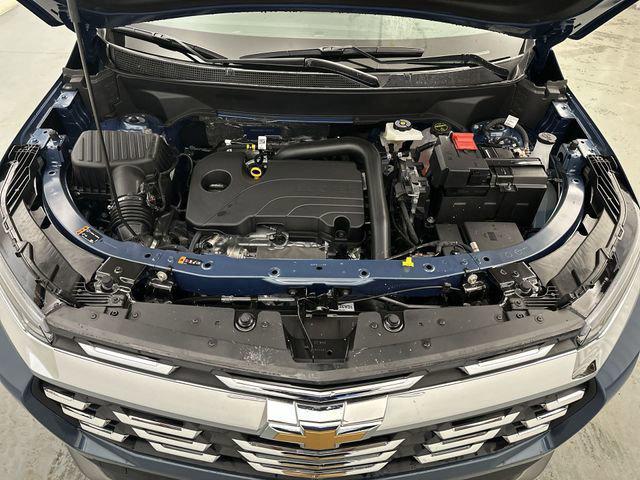 new 2026 Chevrolet Equinox car, priced at $32,604