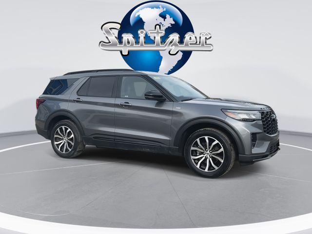 used 2025 Ford Explorer car, priced at $38,996