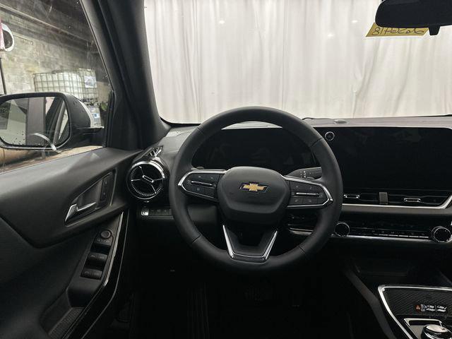 new 2026 Chevrolet Equinox car, priced at $35,086