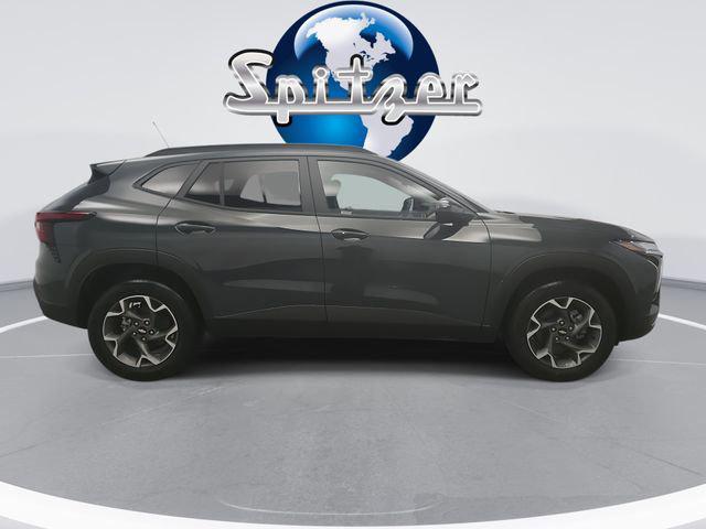 new 2026 Chevrolet Trax car, priced at $25,633