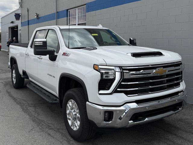 used 2024 Chevrolet Silverado 2500 car, priced at $65,395