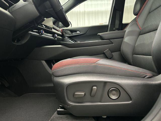 new 2026 Chevrolet Equinox car, priced at $39,240