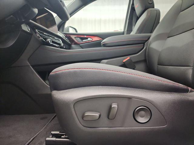 new 2026 Chevrolet Traverse car, priced at $51,903