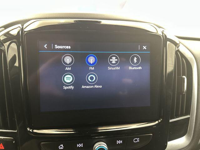 used 2023 Chevrolet Traverse car, priced at $29,990