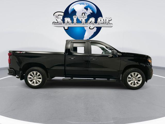 used 2023 Chevrolet Silverado 1500 car, priced at $34,990