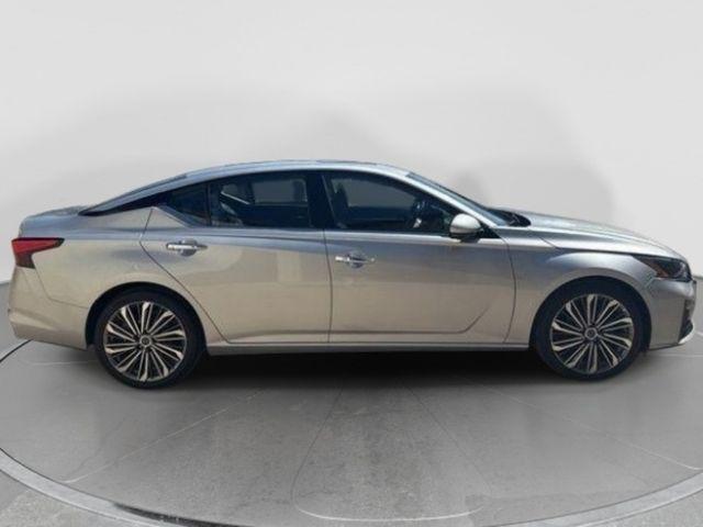 used 2023 Nissan Altima car, priced at $18,391