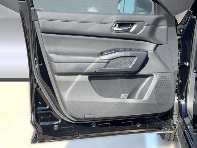 new 2026 Nissan Pathfinder car, priced at $44,316