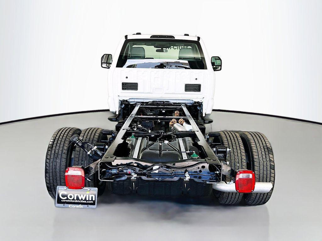 new 2025 Ford F-350 car, priced at $54,439