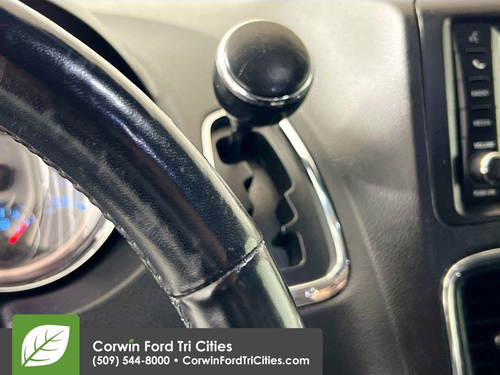 used 2016 Chrysler Town & Country car, priced at $12,069