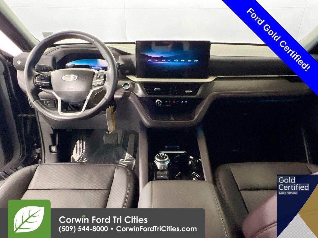 used 2025 Ford Explorer car, priced at $51,989