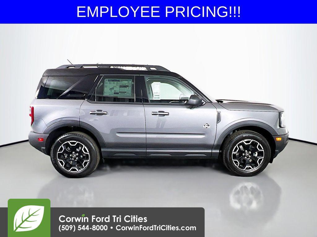 new 2025 Ford Bronco Sport car, priced at $34,943