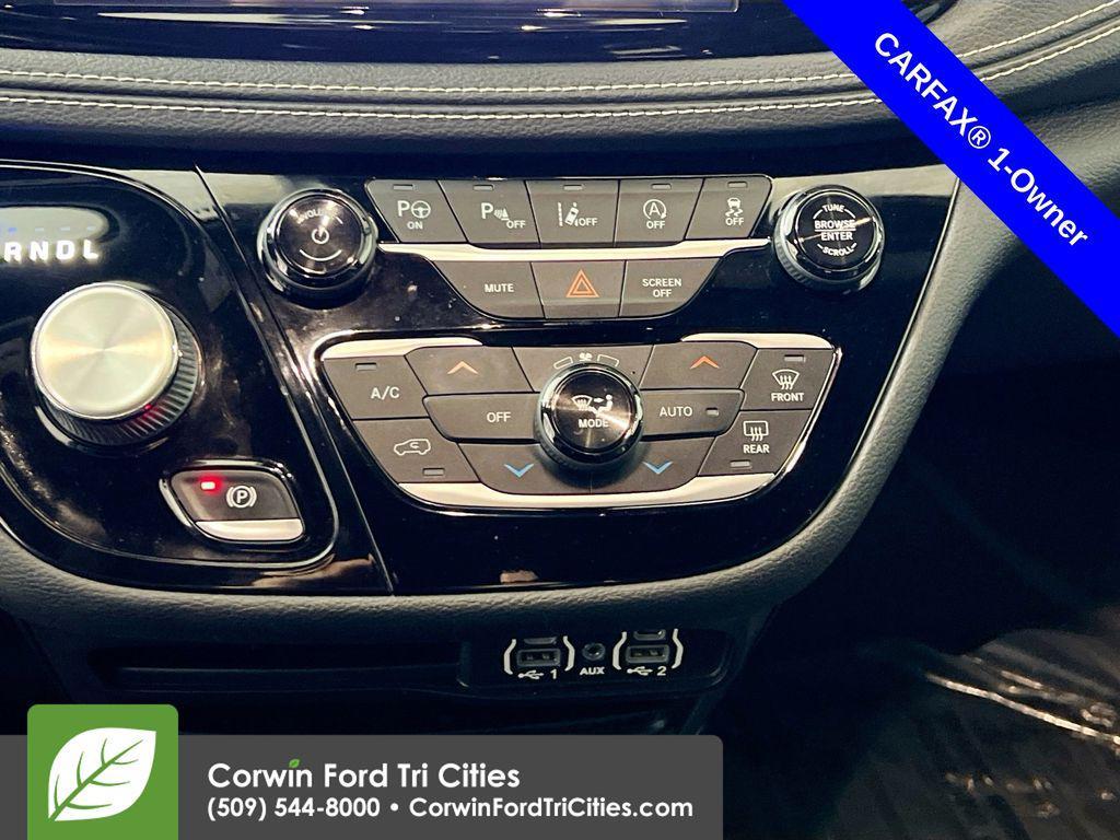 used 2021 Chrysler Pacifica car, priced at $23,397