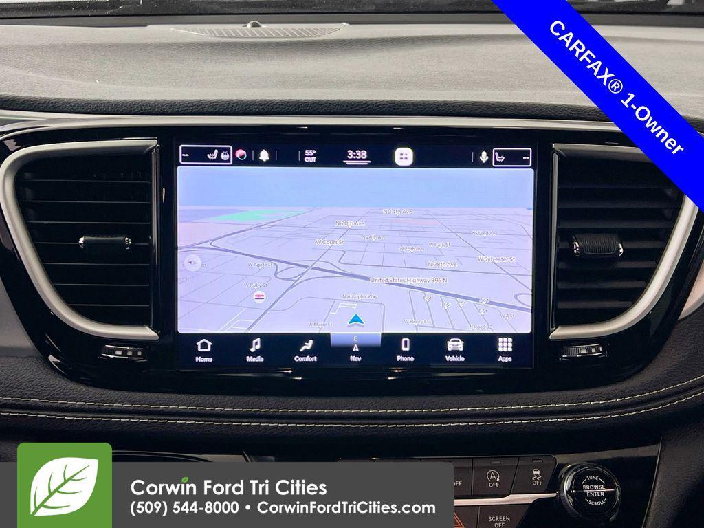 used 2021 Chrysler Pacifica car, priced at $23,397