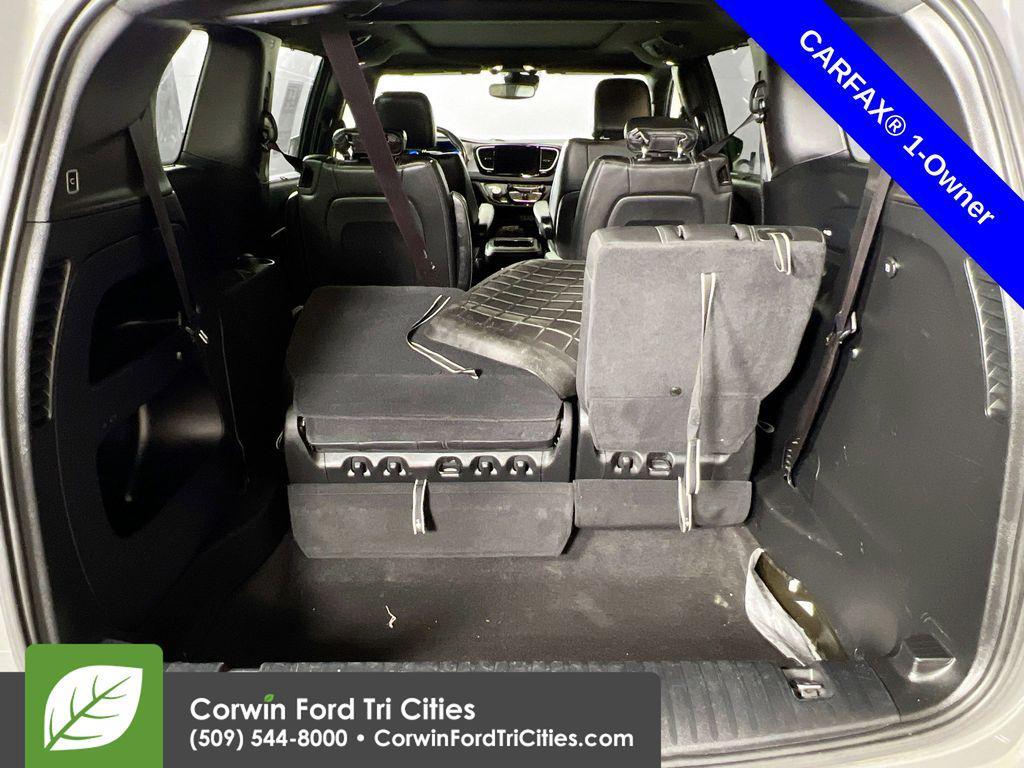 used 2021 Chrysler Pacifica car, priced at $23,397