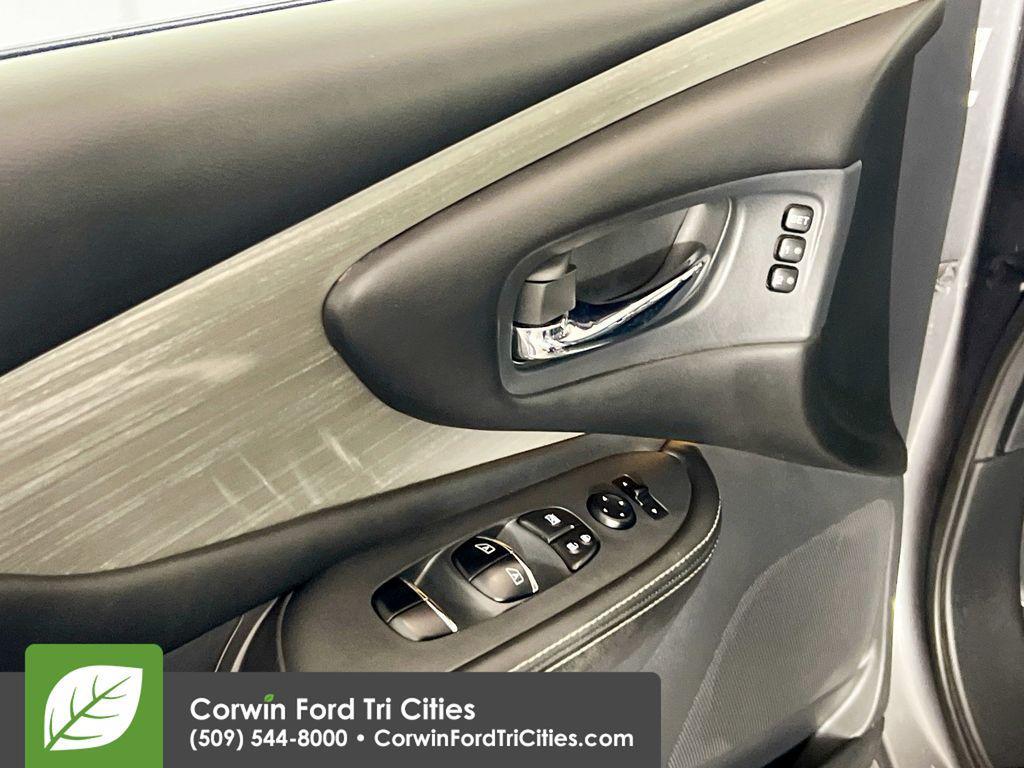 used 2018 Nissan Murano car, priced at $17,999